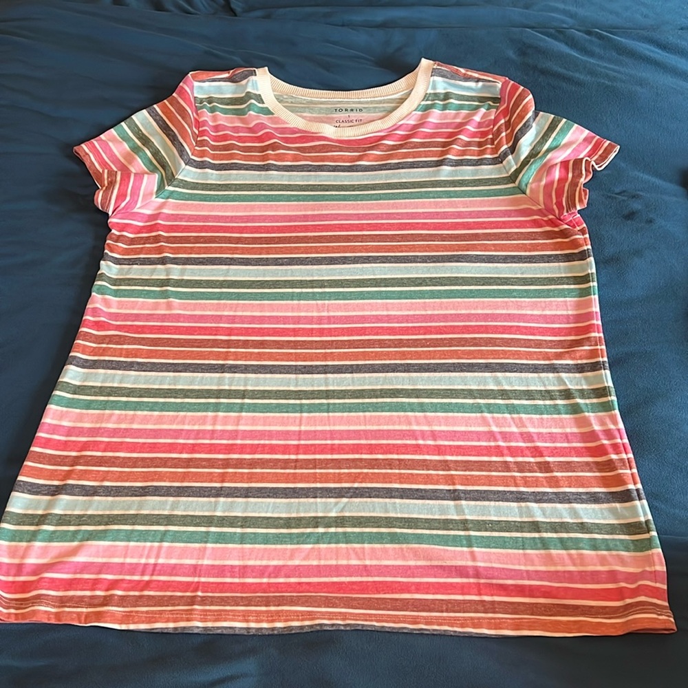 Torrid Tshirt, 1x, multi stripe, worn once, excellent condition